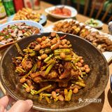 啊啊啊在沈阳吃到了正宗的海肠拌饭🍢🍚