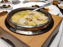 泰安三美豆腐-鹊华居·地道鲁菜·海鲜·融合味(大明湖店)