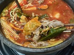 -钱摊摊安顺夺夺粉火锅(宏大广场店)