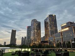 -RIVIERA 松鹤楼(外滩店)