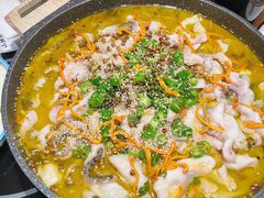 -山城外·非遗酸菜鱼(财富中心店)