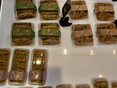 -罗森尼娜(德思勤店)