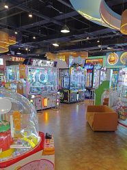 -卡通尼乐园(荟聚中心店)