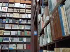 -新华书店(新街口旗舰店)