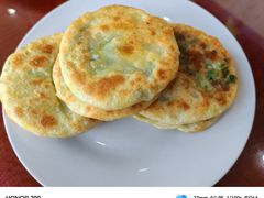 肉三鲜馅饼-老山记海城馅饼大酒店(振兴小区店)