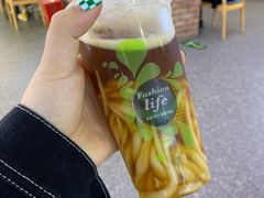 -八一路好吃街(雨田商务大厦店)