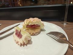 -潮一不贰·法式甜品·生日蛋糕·西式简餐(外滩店)