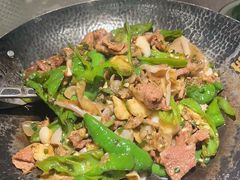 -费大厨辣椒炒肉(黄兴中心广场店)