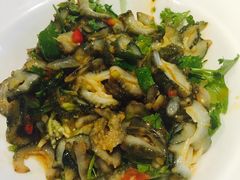 -马路边上·小海鲜烧烤(八一路店)