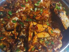 -凤凰路何眼镜香辣蟹(花果园店)