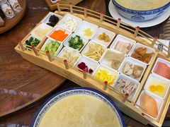 -香麒园·过桥米线·南湖雅宴