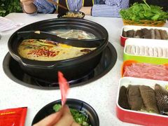 -钢管厂歆瑞源油卤串串香(春熙路太古里店)