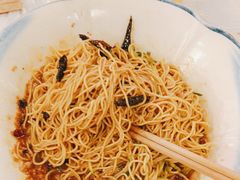 -霄汉牛三鲜湖北砂锅菜(万松园2店)