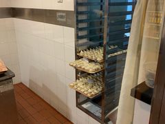 面包甜点陈列柜-东方饺子王(新阳路店)