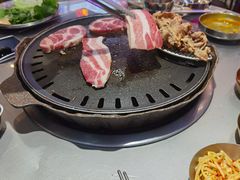 -玄希浪漫厨房·韩料烤肉(湖滨银泰in77店)