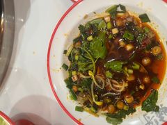 -烧哥美蛙肥肠鱼火锅·十五年社区店