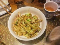 -洞庭土菜小炒馆(易发广场店)
