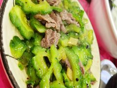 苦瓜炒牛肉-松记特色美食