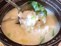 生鱼片粥-小城粥道·海胆鲜虾粥(解放广场店)