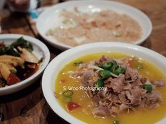 酸汤肥牛-椿不老
