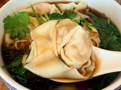 -笑来喜馄饨小笼工坊店(湖滨街店)