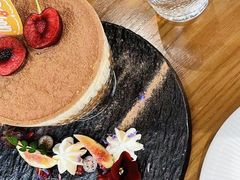 -Mark&Mars Restaurant