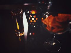 -Whisper Bar 