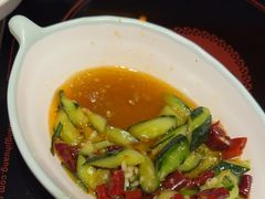 -黄记煌三汁焖锅(新佳丽江汉路店)