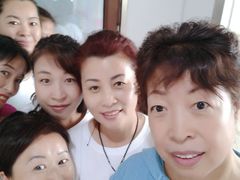 -爱月宝月嫂·育儿嫂(哈尔滨总店)