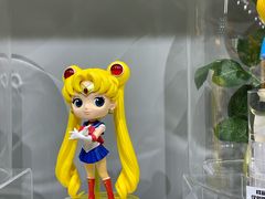 -泡泡玛特POPMART(上海环球港店)