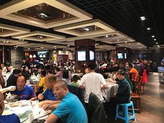 大堂-老兰家传统烧烤炒菜泡馍(小南门店)