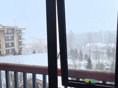 -长白山万达锦华套房酒店