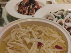 -桂满陇·蟹黄小笼汤包(中山公园店)