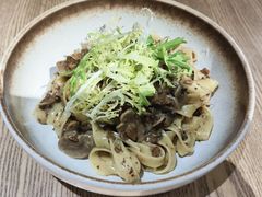 意大利松露小牛肉酱宽面-Maxpoint Kitchen 西餐咖啡(乐峰广场店)