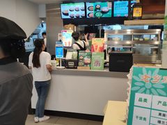 -老乡鸡(铜陵嘉华国际广场)