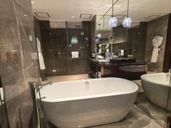 -广州白云机场雅高铂尔曼大酒店