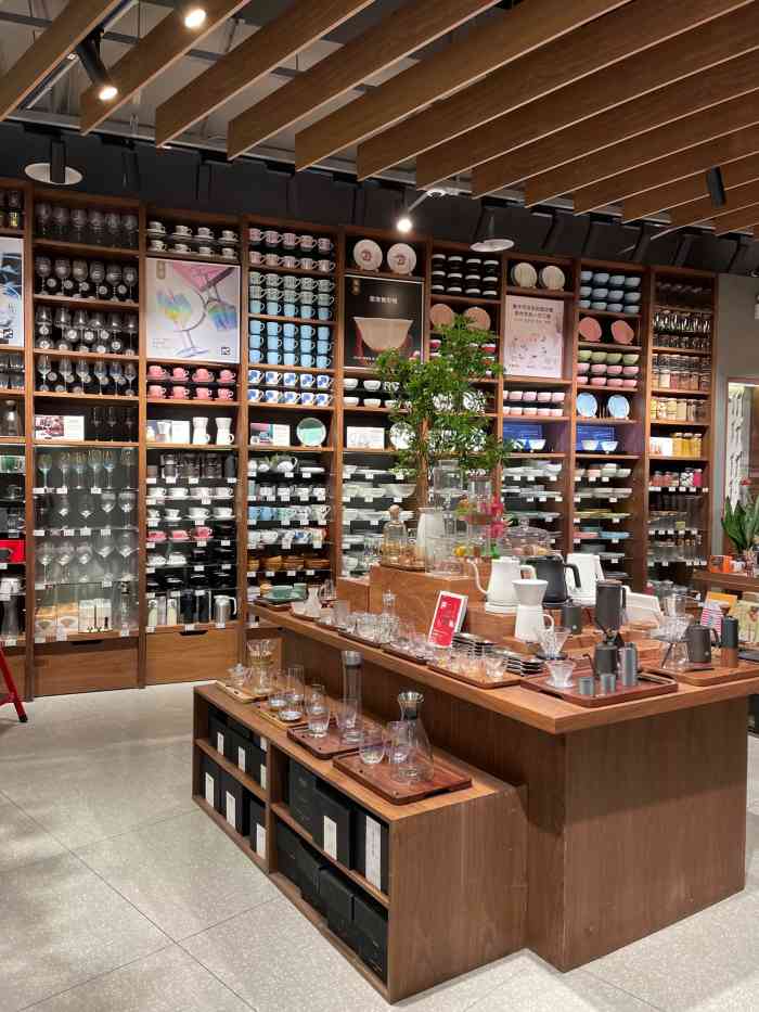 代字行家居dzh home(合生汇店)