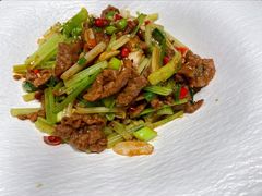 小炒黄牛肉-渝乡辣婆婆·川菜 水煮鱼(中山西路店)