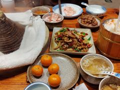 -滇香肴·云南菜蒸汽石锅鱼(云南北路店)