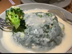 -Lia Cafe Bar Restaurant松山咖啡屋