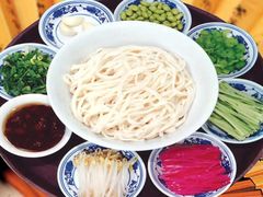 -黑八私房老北京炸酱面