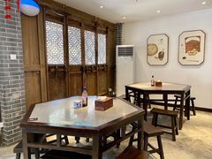 -荣家小吃(紫阳街店)