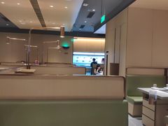 -海底捞火锅(金山百联店)