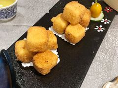金沙脆皮豆腐-汤臣·空中餐厅·严选粤菜(石湾世博广场店)