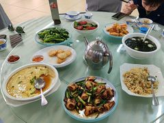 -双月饭店·20年老字号(新村店)