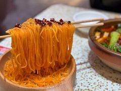 -小董哥烤串·爆汁大油边(故宫店)