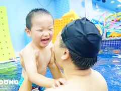 -龙格亲子游泳俱乐部(泊富中心)