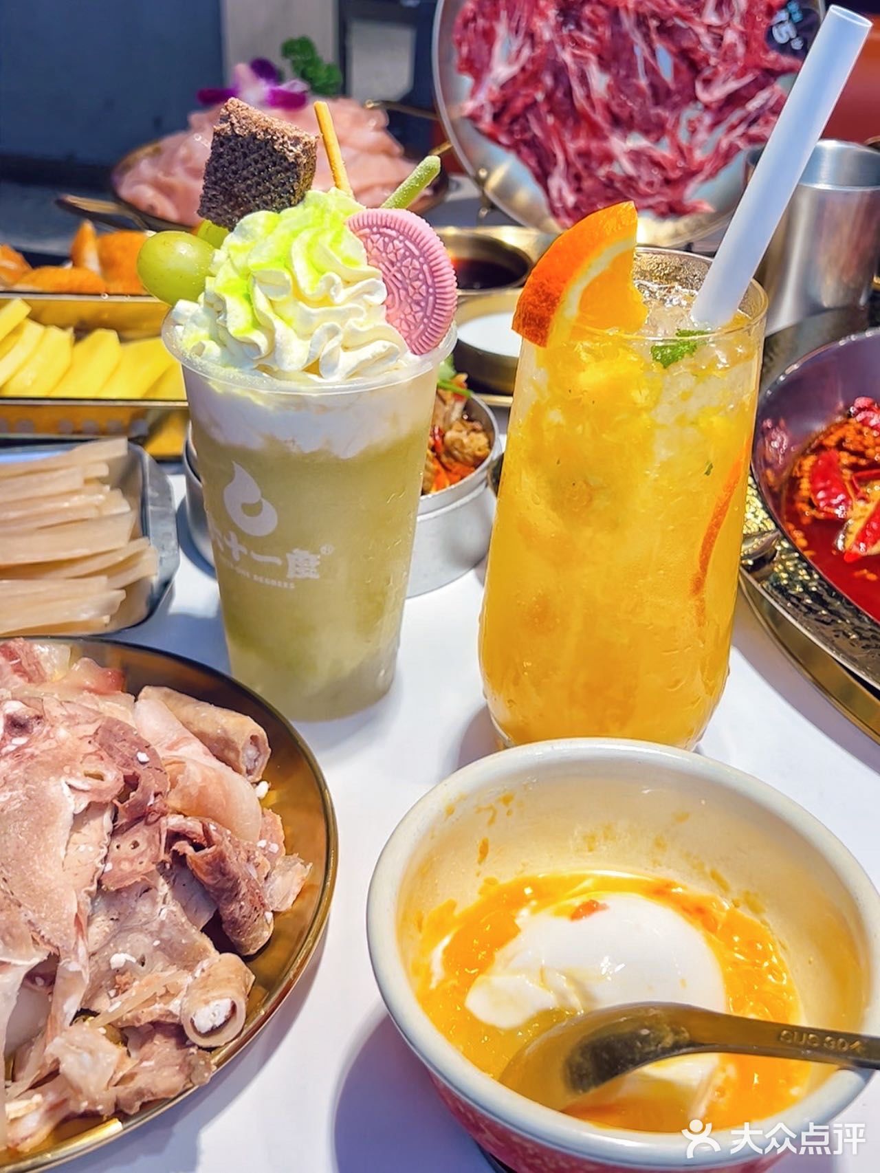 在潘帅开的火锅🍲店里实现甜品🍮自由啦！