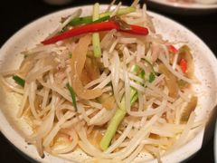 银芽肉丝-老头儿油爆虾·知味杭州(爱琴海购物中心)