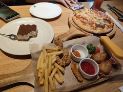 -菲滋意式餐厅(银泰百货金华江南店)